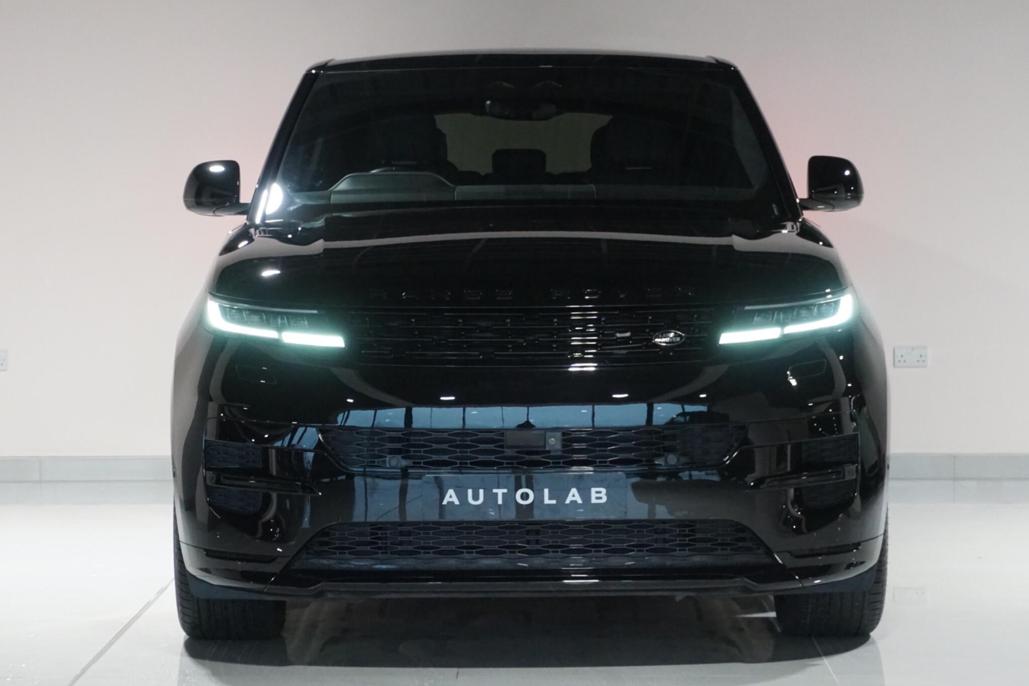 Land Rover Range Rover Sport 3.0 D300 MHEV Dynamic SE SUV 5dr Diesel Auto 4WD Euro 6 (s/s) (300 ps)